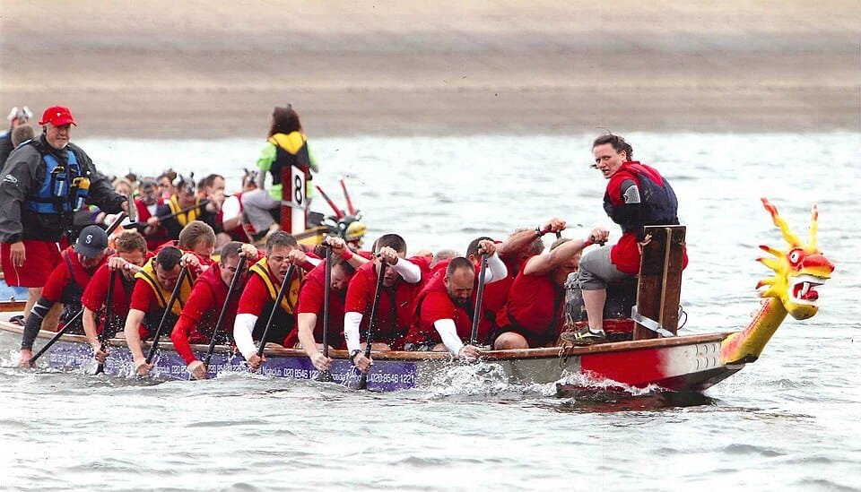960px-Dragon_Boat_Race_2011