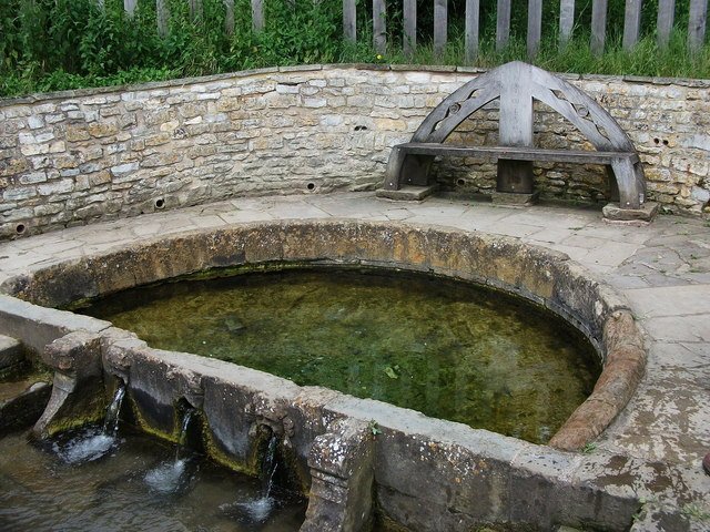 The_Holy_Well,_Southam_-_geograph.org.uk_-_3082656